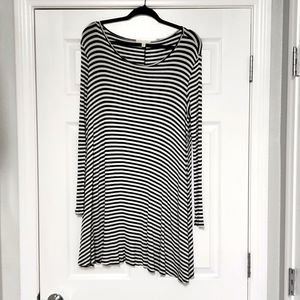 Women's Black and White striped Dress Size Large